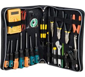 Trousse à outils avec multimètre digital