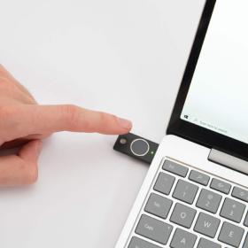 YubiKey 5 biométrique USB-C - Clé de sécurité