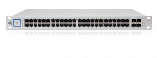 Switch UniFi 48 ports giga PoE+ 750W 2 SFP 2 SFP+ Ubiquiti