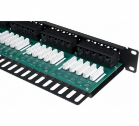 Panneau de brassage téléphonie 50 ports RJ45