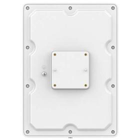 Switch extérieur 5 ports giga 4 PoE 1 SFP+ Grandstream