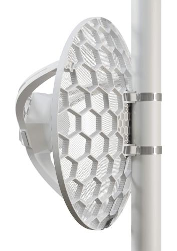 Modem extérieur LTE 6 Mikrotik LHGG avec antenne