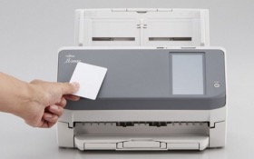 Scanner réseau Fujitsu FI-7300NX