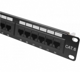 Panneau de brassage 19 pouces Cat6 UTP 24 ports