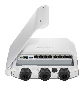 Routeur PoE+ 7 giga 1 port 2,5 giga 1 SFP+ RB5009UPR+S+OUT