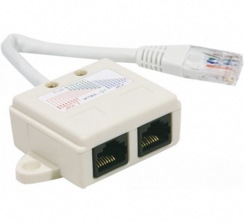 Doubleur de prise RJ45 avec cordon