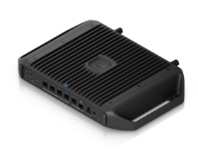 Passerelle UniFi Cloud UCG-INDUSTRIAL Ubiquiti