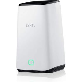 afficher l'article Routeur 4G/5G WiFi Zyxel FWA510 avec 1 an Pro Pack